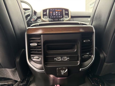 Used 2022 RAM 1500 Laramie image 36