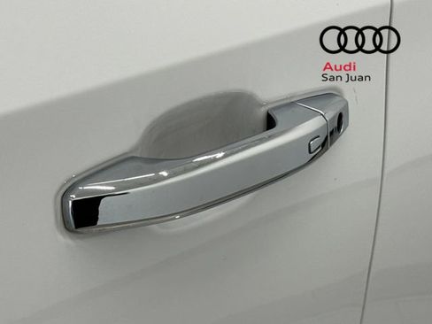 Used 2021 GMC Sierra 1500 SLT image 11