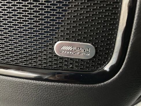 Used 2022 Jeep Compass Limited w/ Sun and Sound Group image 22