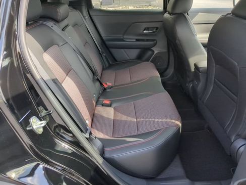 New 2026 Nissan Kicks SR w/ Cold Weather Package FWD image 28