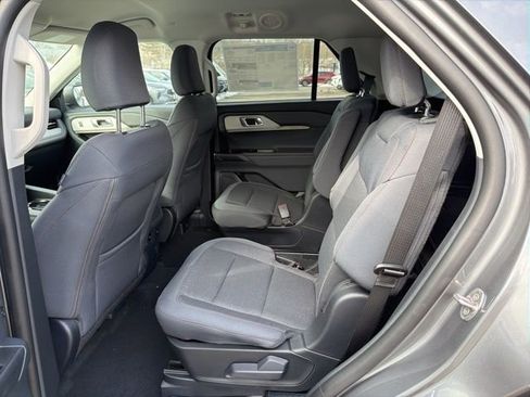 New 2026 Ford Explorer Active image 7