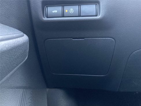 New 2026 Nissan Sentra SV w/ SV Convenience Package FWD image 17