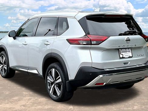 Used 2021 Nissan Rogue Platinum FWD image 5