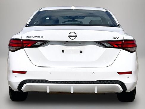 Used 2024 Nissan Sentra SV FWD image 6