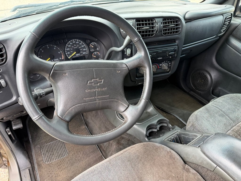 Used 1998 Chevrolet Blazer LS w/ Preferred Equipment Group AWD/4WD image 10
