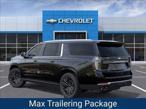 New 2026 Chevrolet Suburban High Country image 3