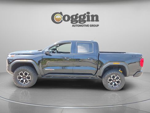 Used 2024 GMC Canyon AT4X AWD/4WD image 2