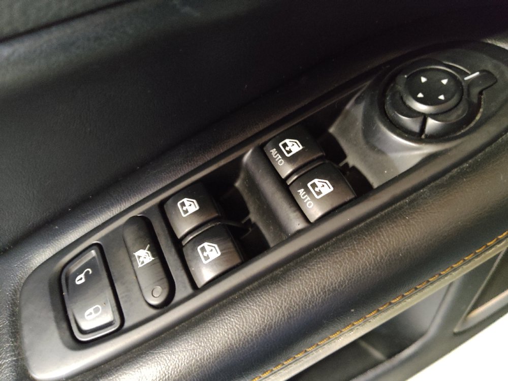 Used 2018 Jeep Compass Sport FWD image 27