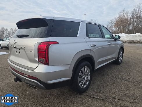 Used 2025 Hyundai Palisade SE AWD/4WD image 3