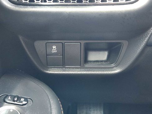 Used 2024 Honda HR-V Sport image 21