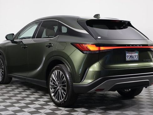 Used 2025 Lexus RX 450h AWD w/ Convenience Package image 6