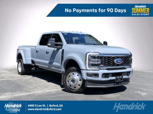 Used 2025 Ford F450 Platinum w/ FX4 Off-Road Package AWD/4WD image 1