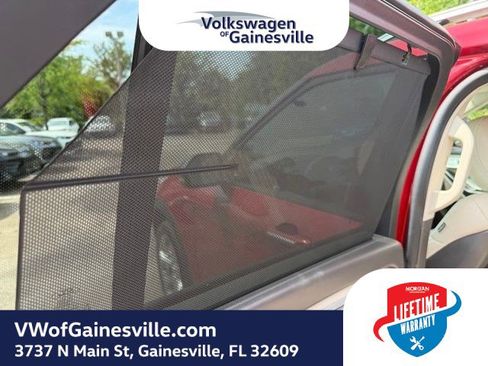 Used 2020 Ford Explorer Platinum w/ Premium Technology Package AWD/4WD image 13