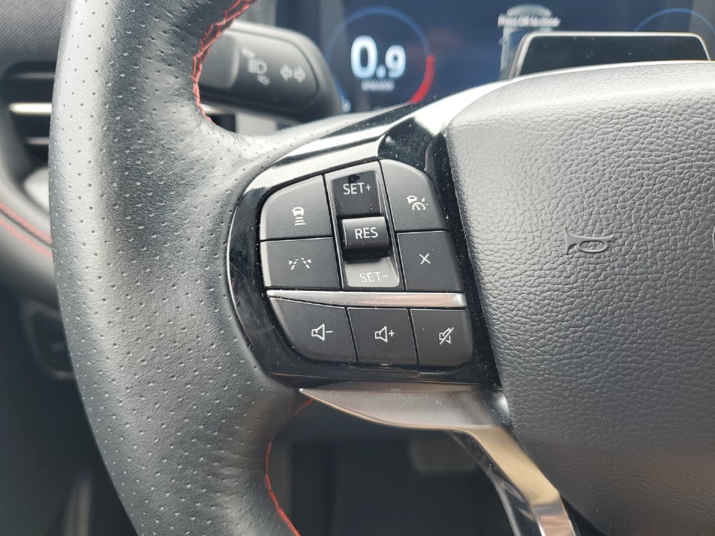 Used 2025 Ford Explorer ST-Line AWD/4WD image 20