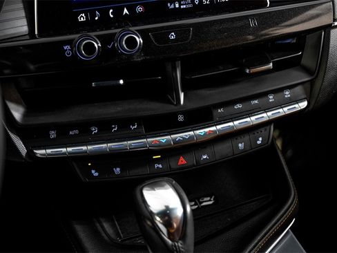 Used 2021 Cadillac CT4 Premium Luxury image 28