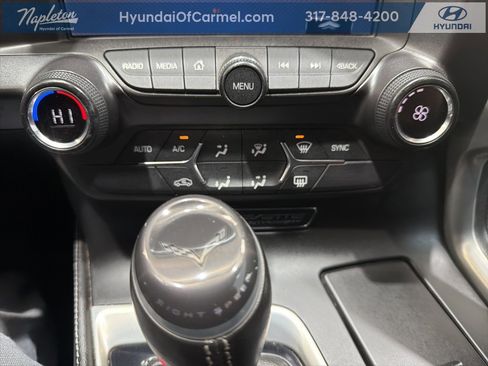 Used 2017 Chevrolet Corvette Stingray Coupe w/ 1LT image 18