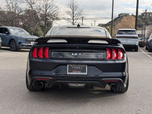 Used 2021 Ford Mustang GT Premium image 4