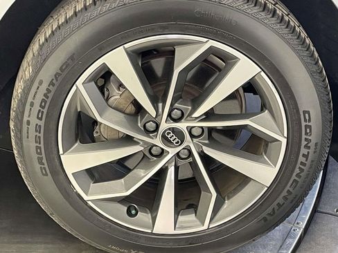 Certified 2022 Audi Q5 2.0T Premium Plus w/ Premium Plus Package image 14