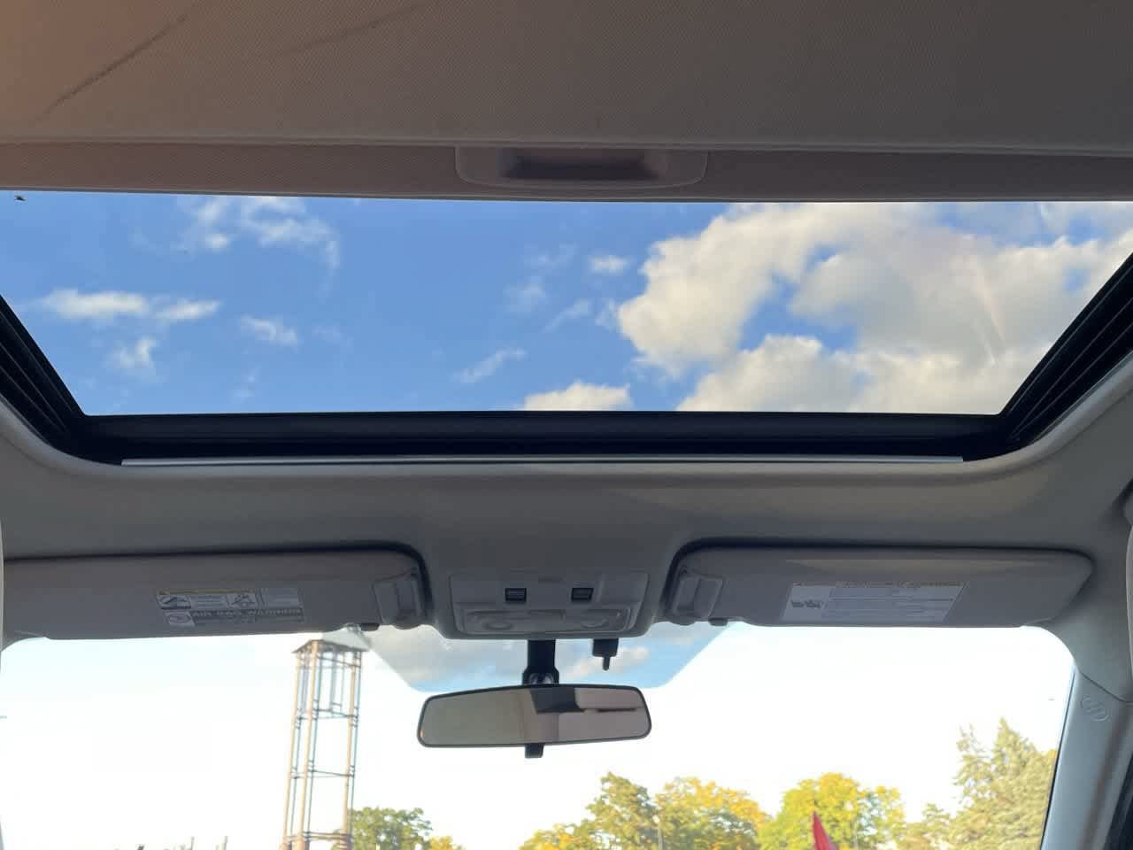Used 2014 Toyota RAV4 XLE AWD/4WD image 20