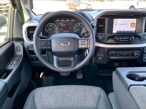 Used 2023 Ford F150 XLT w/ Trailer Tow Package image 5