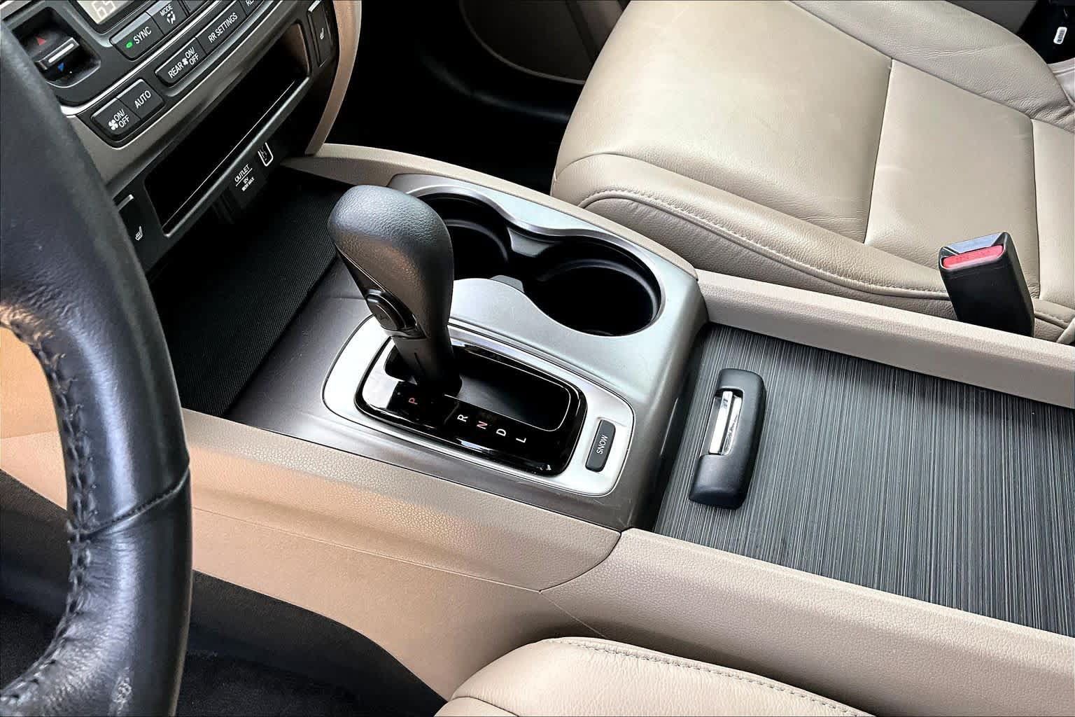 Used 2020 Honda Pilot EX-L image 17