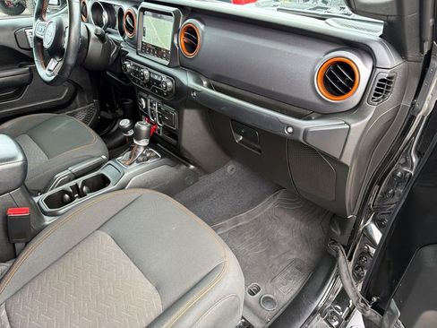Used 2023 Jeep Gladiator Mojave w/ LED Lighting Group AWD/4WD image 27
