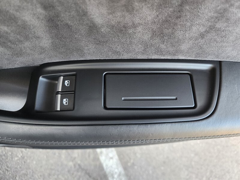 Used 2019 Audi Q8 Prestige w/ Luxury Package AWD/4WD image 77