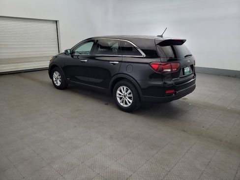 Used 2019 Kia Sorento AWD image 3
