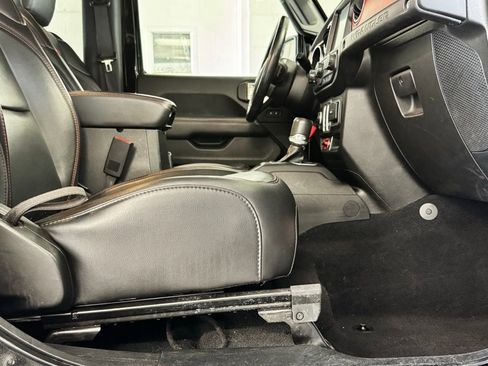 Used 2019 Jeep Wrangler Rubicon image 4