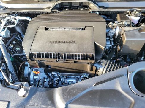 Used 2025 Honda Pilot EX-L image 24