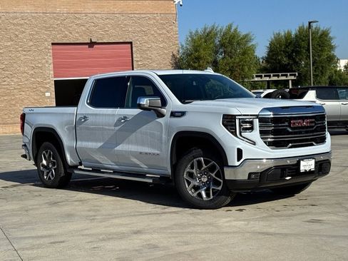 Used 2026 GMC Sierra 1500 SLT w/ SLT Premium Plus Package AWD/4WD image 2
