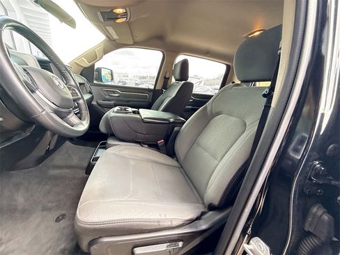 Used 2019 RAM 1500 Big Horn image 22