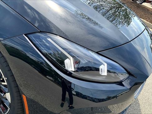 Used 2026 BMW M235i xDrive w/ Technology Package image 13