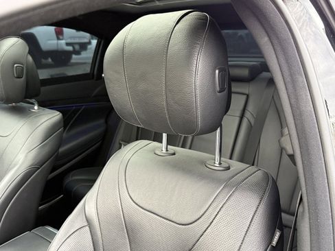 Used 2020 Mercedes-Benz S 450 Sedan image 3
