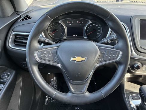 Used 2024 Chevrolet Equinox LT AWD/4WD image 11
