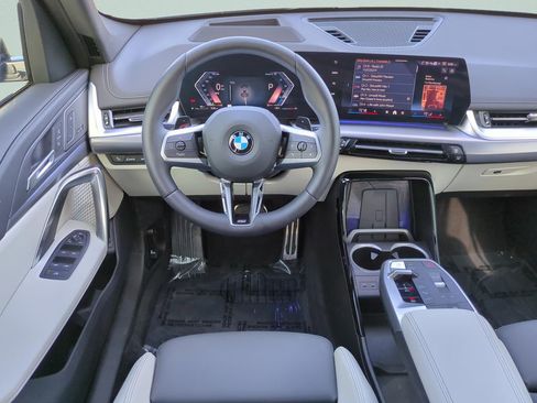 Used 2026 BMW X1 xDrive28i w/ Technology Package image 23