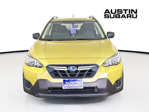 Certified 2023 Subaru Crosstrek 2.0i image 3