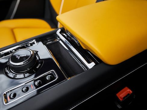 Used 2025 Rolls-Royce Ghost Black Badge image 66