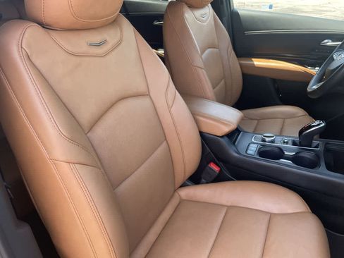 Used 2024 Cadillac XT4 Sport FWD image 15