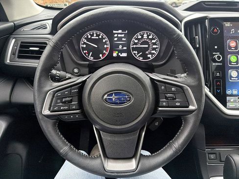 Used 2025 Subaru Ascent Limited w/ Popular Package #1 image 13