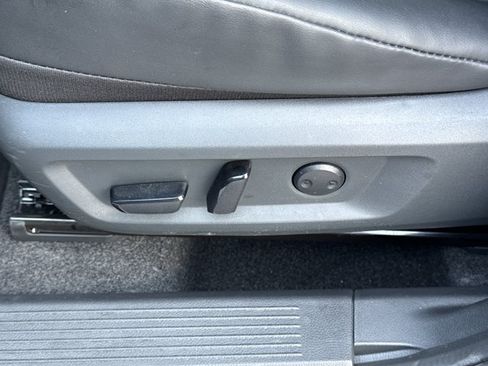 Certified 2026 Nissan Rogue SV w/ SV Premium Package FWD image 15