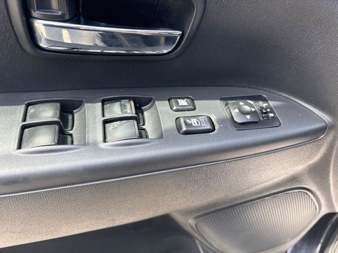 Used 2018 Mitsubishi Outlander Sport ES FWD image 21