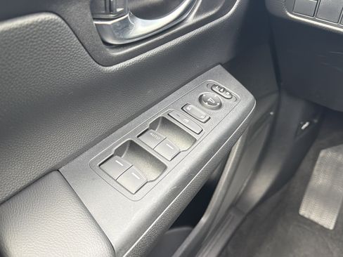 Certified 2025 Honda CR-V LX image 23