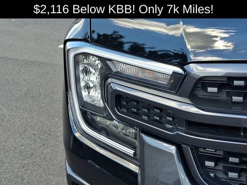 Used 2025 Ford Ranger XLT w/ Trailer Tow Package AWD/4WD image 12