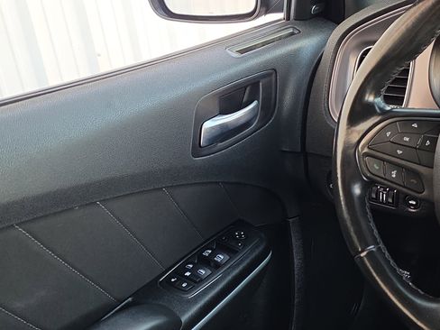 Used 2023 Dodge Charger SXT image 21