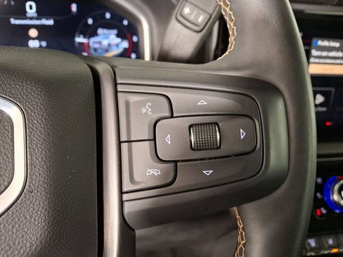 Used 2024 GMC Sierra 2500 AT4 w/ AT4 Premium Plus Package image 15