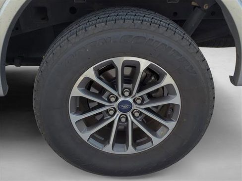 Used 2020 Ford F150 XLT w/ Equipment Group 302A Luxury image 6