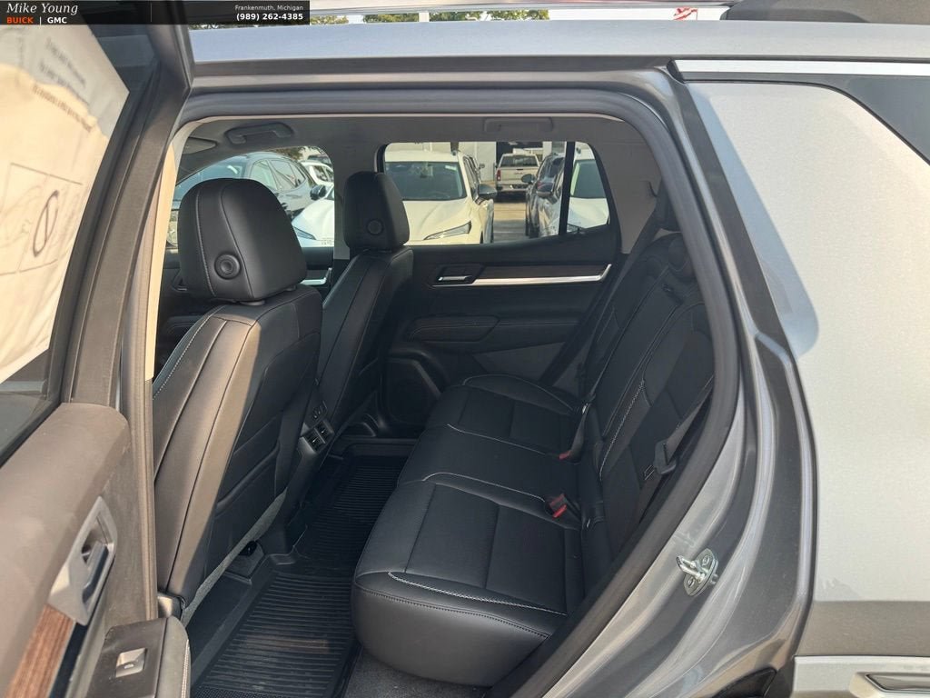 New 2027 GMC Terrain Denali w/ LPO, Floor Liner Package AWD/4WD image 12