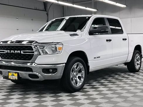 Used 2023 RAM 1500 Big Horn AWD/4WD image 12