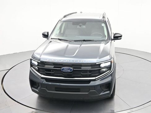 New 2025 Ford Expedition Active image 28
